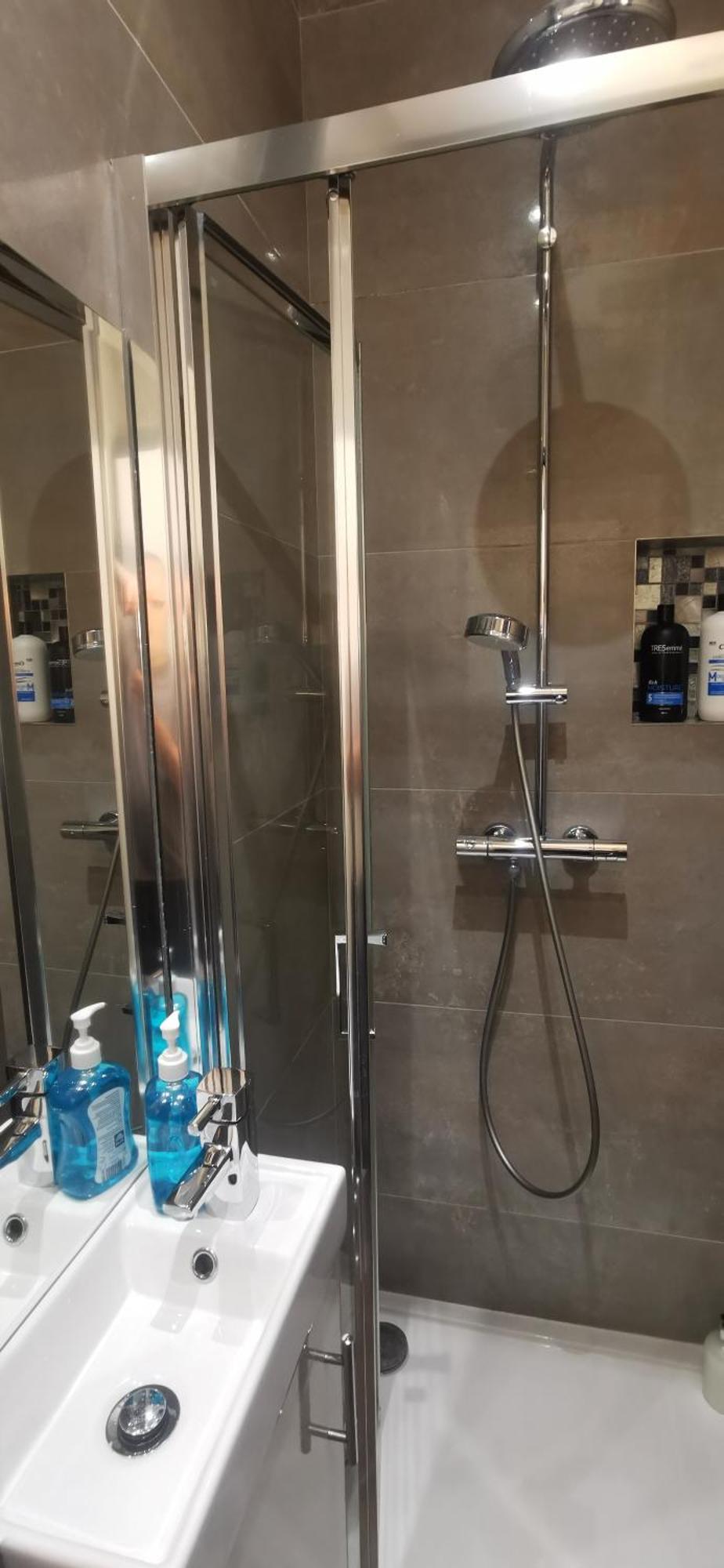 הוילה Luxury London House Sleeps 13, 2 Minutes To Metro מראה חיצוני תמונה